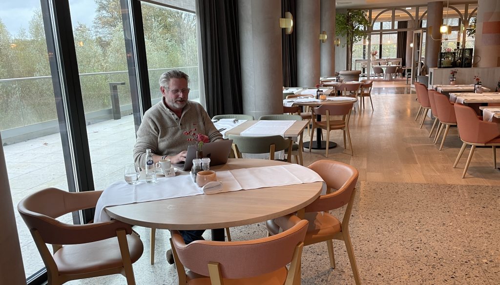 Benno Broen - onafhankelijk deskundige in vloeren - vloerdeskundige - Floor Inspector